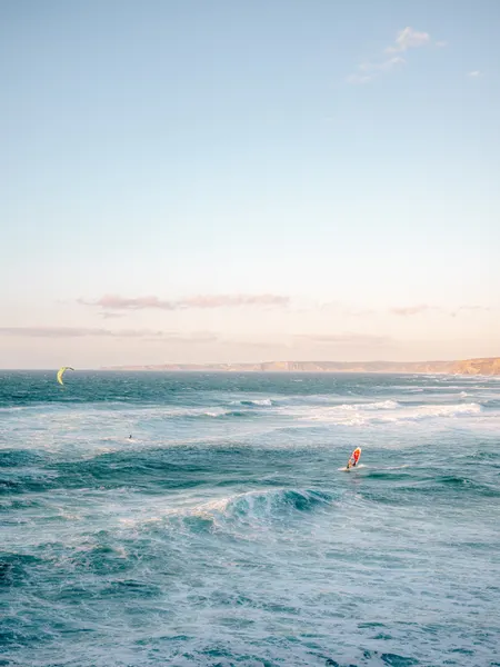 Wind surfing Algarve by Raisa Zwart