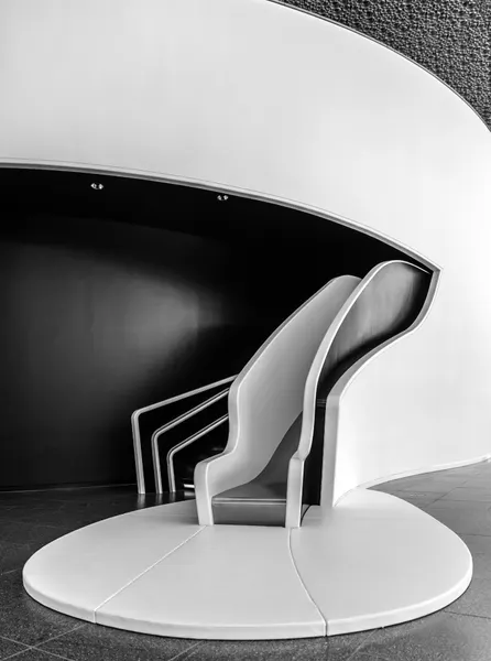 Curved Interior Architecture by Hans Günther