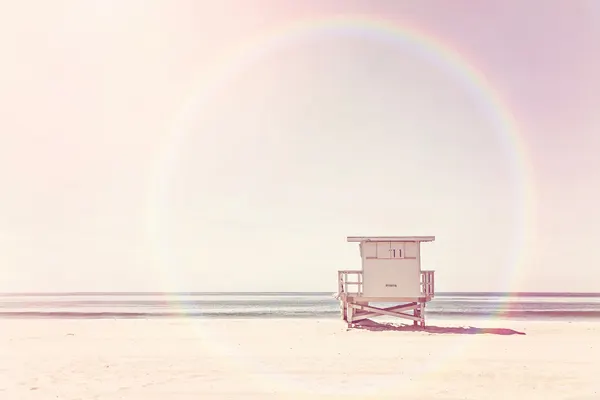 Beach Hut by Kathrin Pienaar