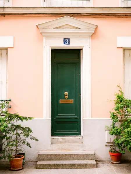 Rue de Cremieux number 3 - Paris by Raisa Zwart