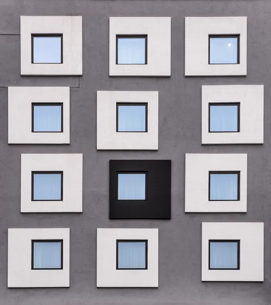Geometric Grid Contrast by Karol Važan