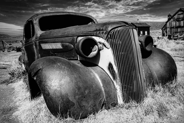 Forgotten Classic Car by Dieter Walther