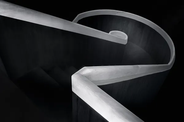 Elegant Architectural Curve by Olavo Azevedo