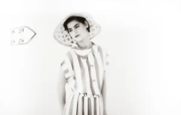Elegant Woman Summer Style by Angelika Vogel